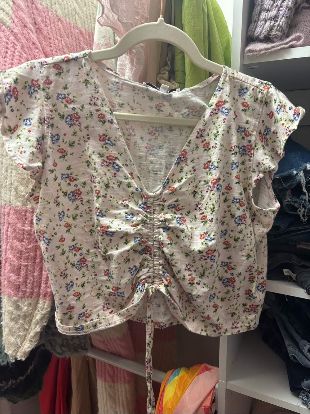 Celebrity Pink Floral Ruched Tie-Front Crop Top - Light Pink